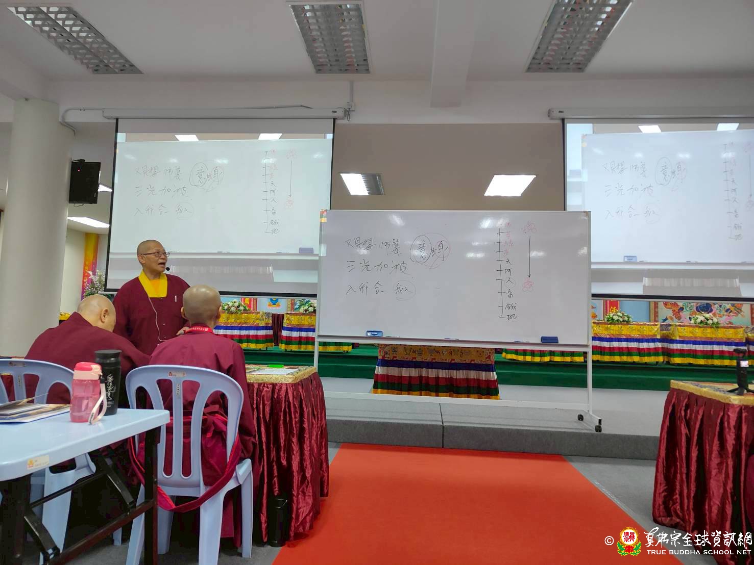 有溫度的關懷，無懼的往生——蓮悅上師開講《黃金八小時》